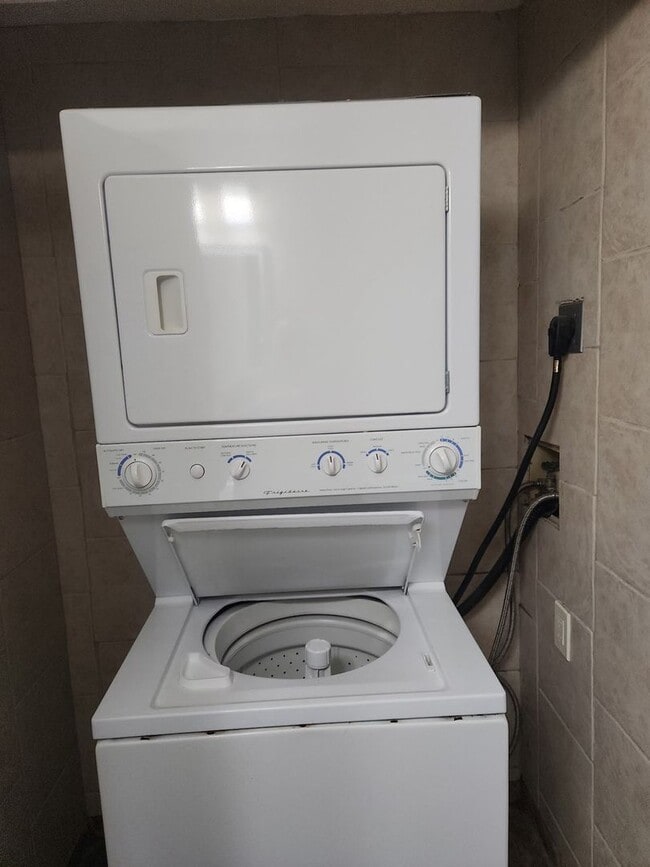 Photo - 1603 Broadway St Unit 1