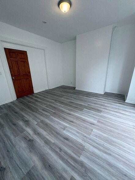 Photo - 139 Clifton Ave