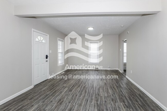 Photo - 1025 W 17th St