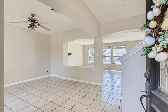Photo - 1001 Shadow Valley Cove