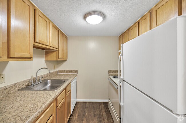 1BR, 1BA - 750SF - Emerald - Kitchen