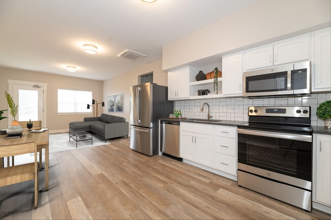 Mattawan Apartment - Murray’s Flats