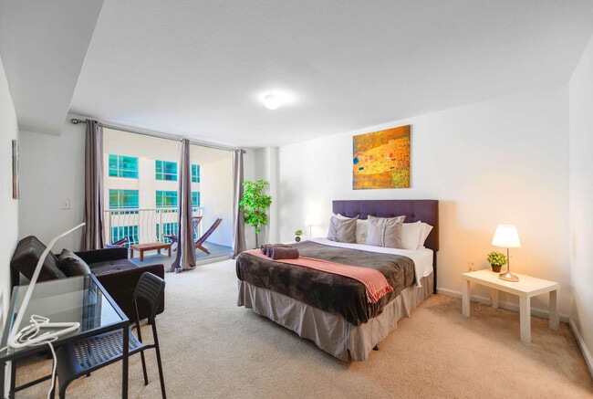 Photo - 1 SE 12th St Unidad FL21-ID1022227P