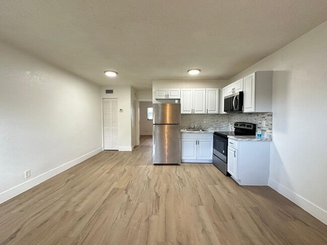 Photo - 3660 Apartments LLC