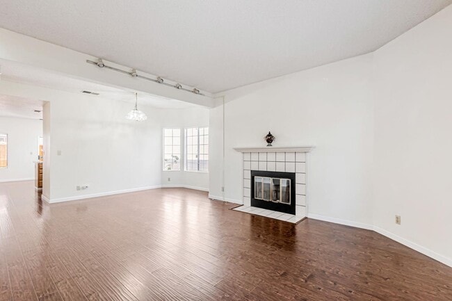 Photo - 39737 Potrero Dr