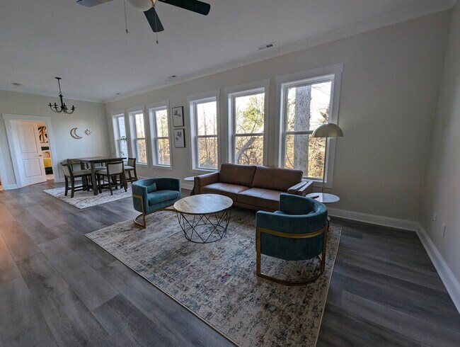 Photo - 901 Sunny Meadows Ln Apartamento Unidad ID1047360P