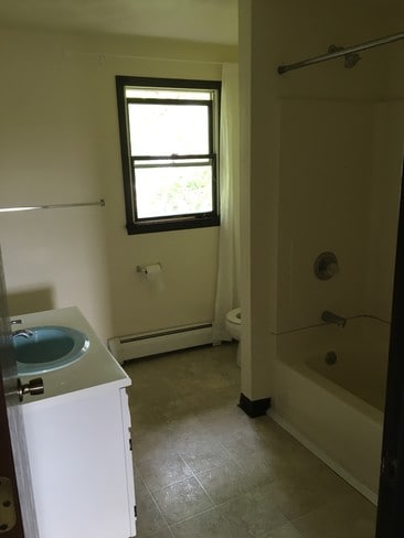 Photo - 811 Oak Hill Ave