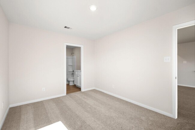 Photo - 10389 Sweetwater Creek Dr