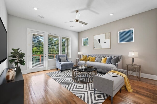 Photo - 1701 Metropolitan Blvd