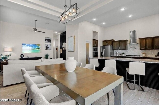 Photo - 138 Bonnie Trl