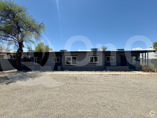 Building Photo - 915 N Columbus Blvd Rental
