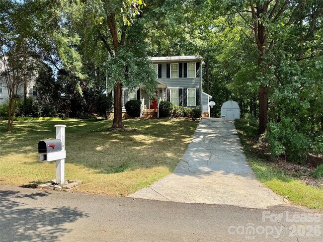 Photo - 11809 Lansbury Ct