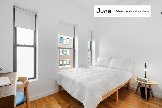 Building Photo - Room in Shared 5.0 bed/3 bath home