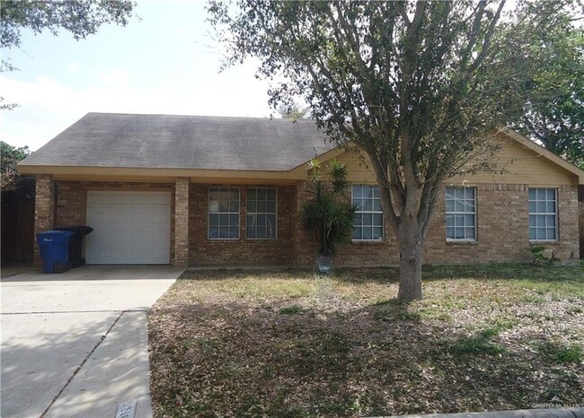 Building Photo - 17 Grayson Ave