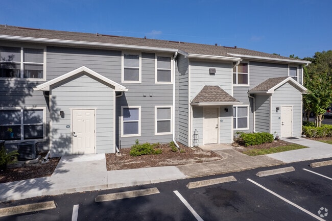 512 Harrison Place Dr