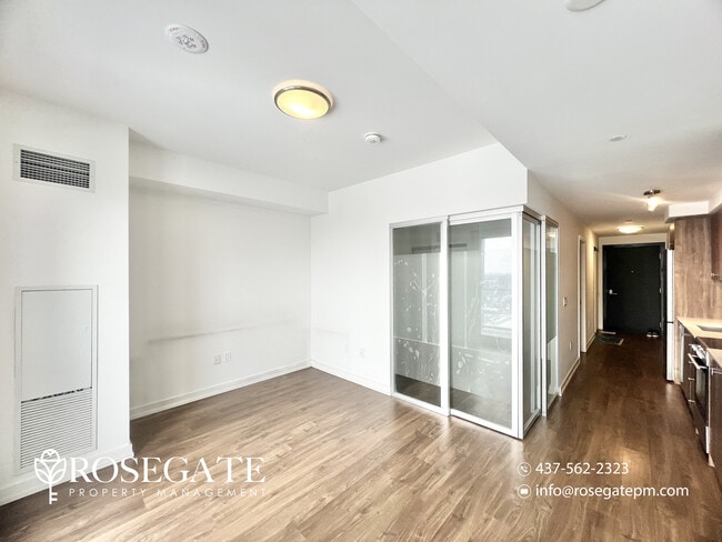 Photo - Modern 1-Bedroom Condominium with Parking in Downtown Kitchener Unité 2105