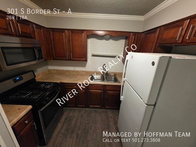 Photo - 301 S Border St Apartment Unit A