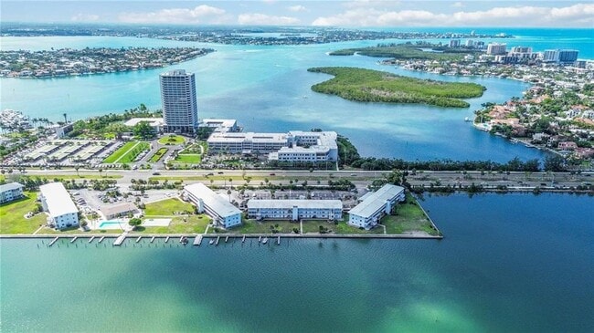 Building Photo - 765 John Ringling Blvd Unit 1CLARI