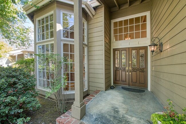 Photo - 2727 W Bluff Ave