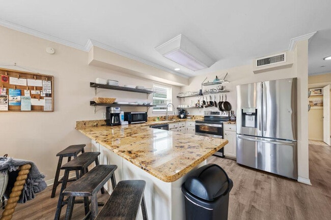 Photo - 1476 W Lagoon Ave Unit ID1266261P