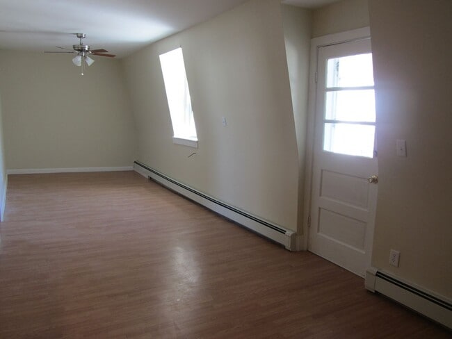 43-45 Storer St