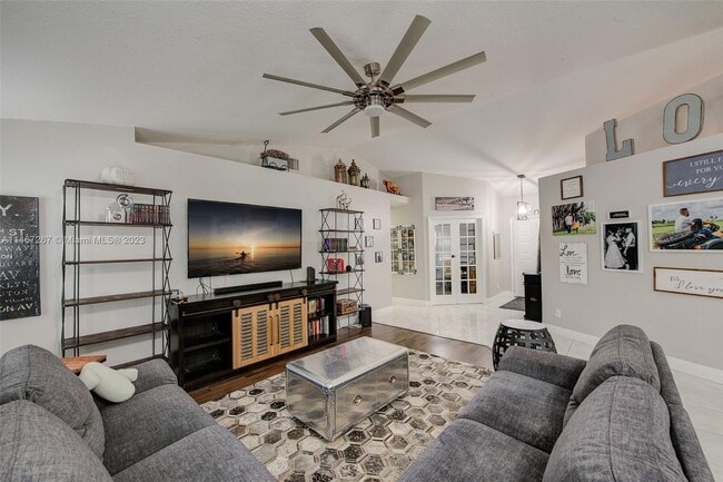 Photo - 19177 NW 19th St