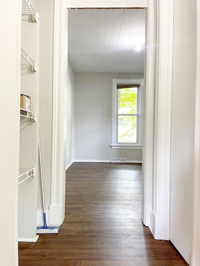 Hallway storage and entrance to bedroom 2 - 227 N California St Unit Main