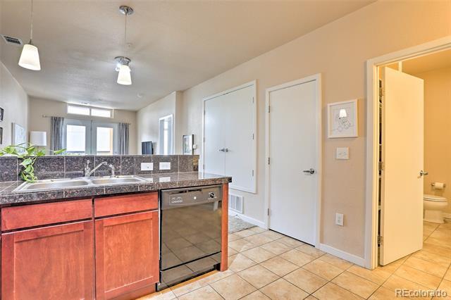 Photo - 3101 Blake St Unit 214