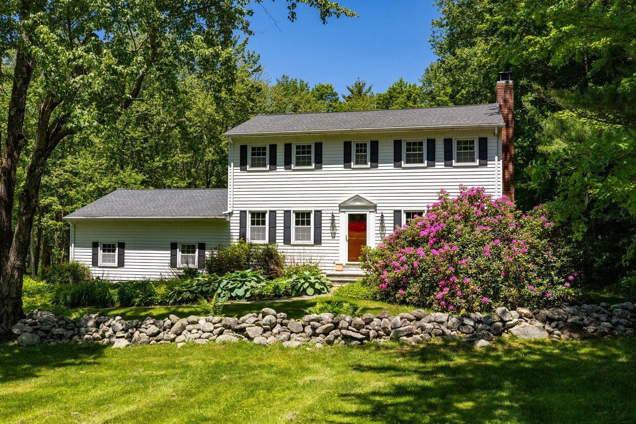 Photo - 318 Milton Rd (Litchfield, CT)