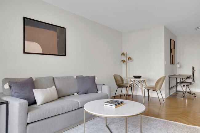 Photo - 30 Park Ave Unidad FL6-ID2230