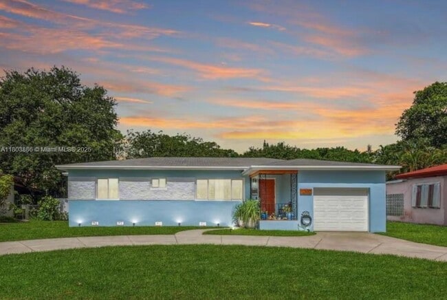 Photo - 12530 NE 4th Ave House