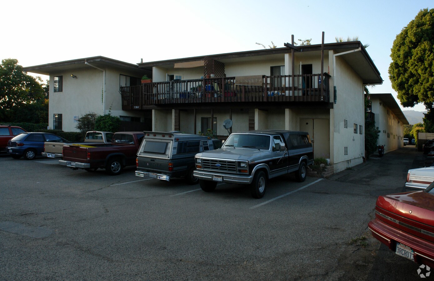 Photo - 5384 Hollister Ave Apartments