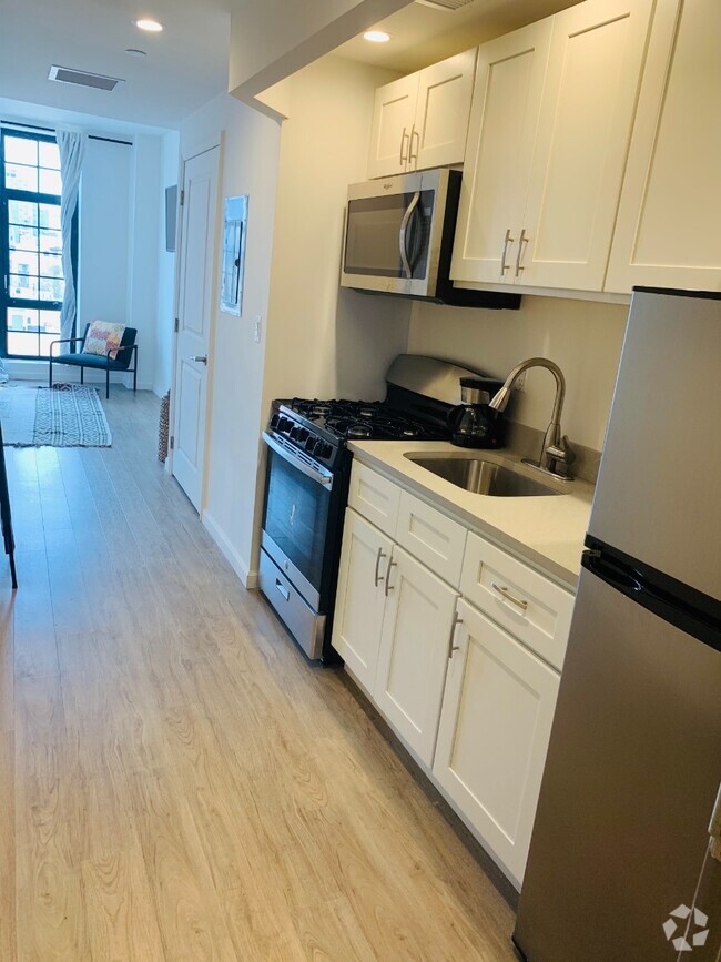 Building Photo - 138 Bowery Unit 8E Rental