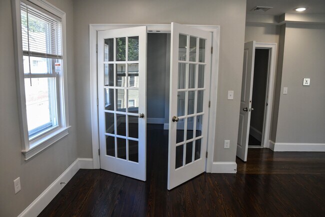 Photo - 27 Tower St Unit #3