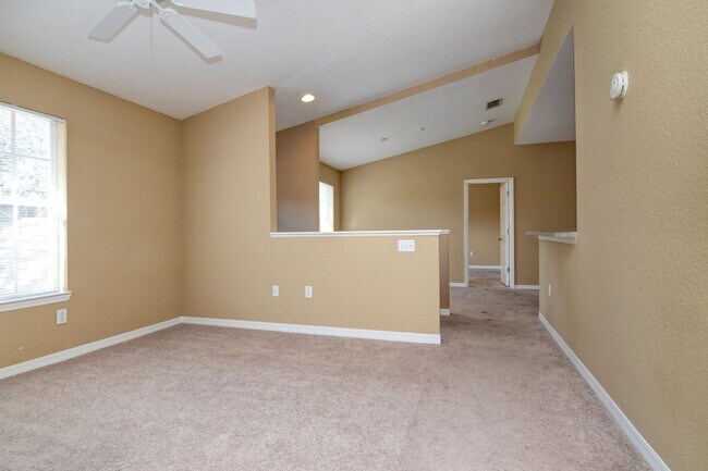 Photo - MOVE IN BY 7/15 and RECEIVE 2 WEEKS OFF YO...