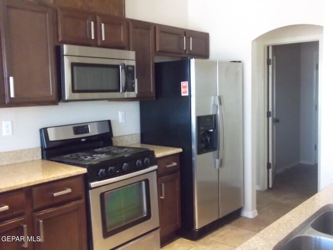 Photo - 5823 Manchester Dr