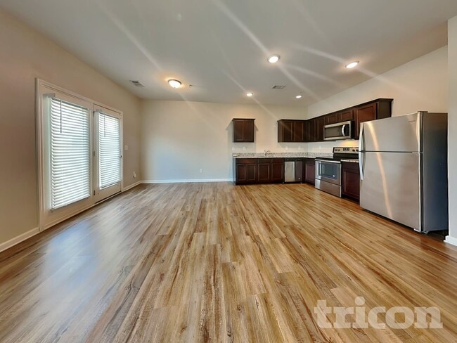 Photo - 11946 Fuller St