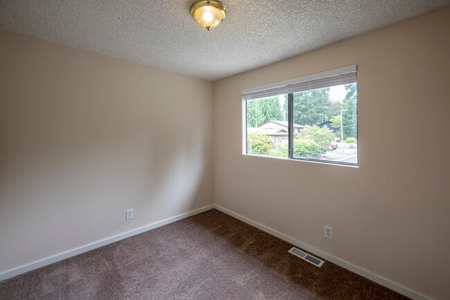 First Left Bedroom - 10717 NE 145th Pl