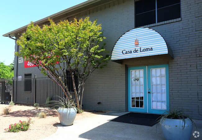 Photo - Casa De Loma