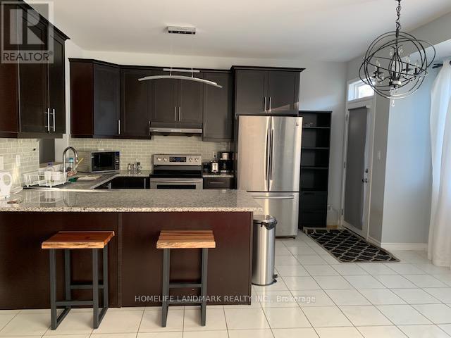 Photo - 127 Buckle Cres