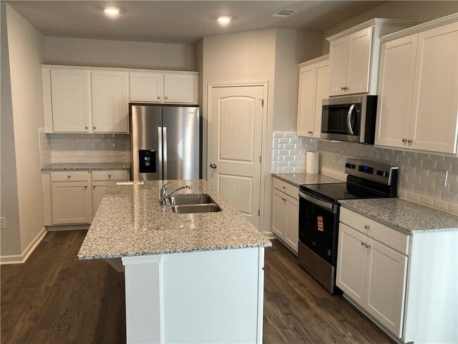 Photo - 28 Rustin Ridge