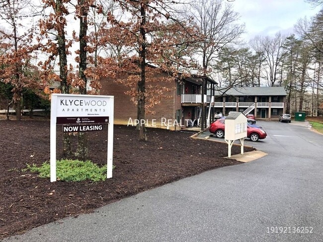 Photo - 1025 Klyce St Unit 1