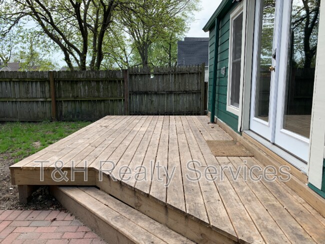 Photo - 631 Prospect St