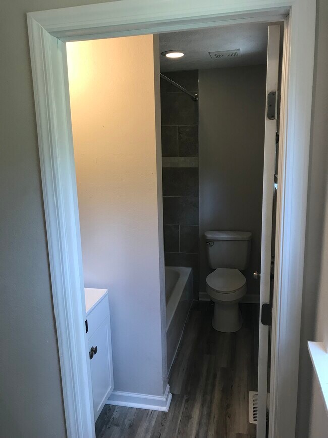 Photo - 702 Seavey Rd, Front