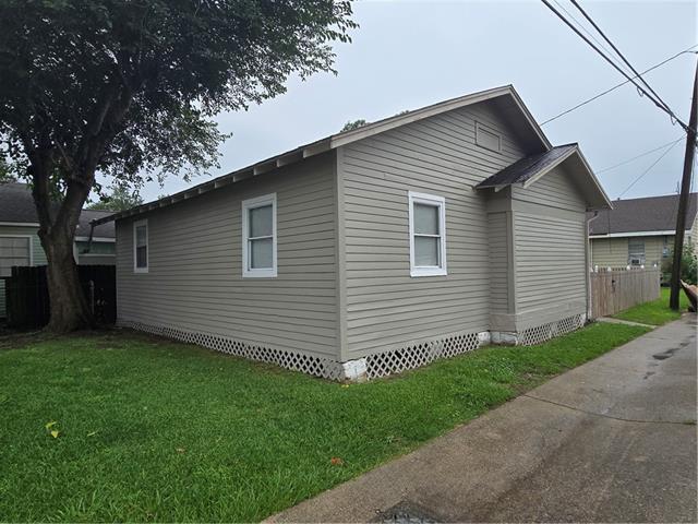 Photo - 146 Apple St