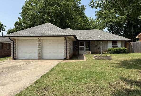 Photo - 605 SW 68th St House