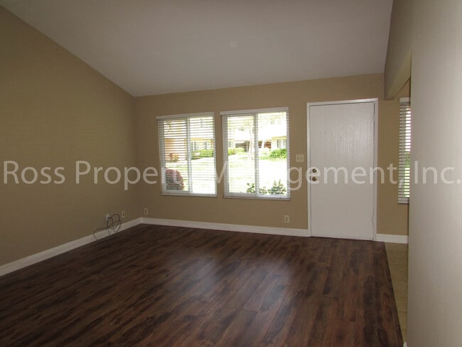 Photo - Great Pleasanton Location! Rare Single Story Townhome