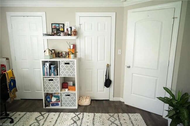 Photo - Spacious 4-Bedroom Home with Large Yard in Greensboro