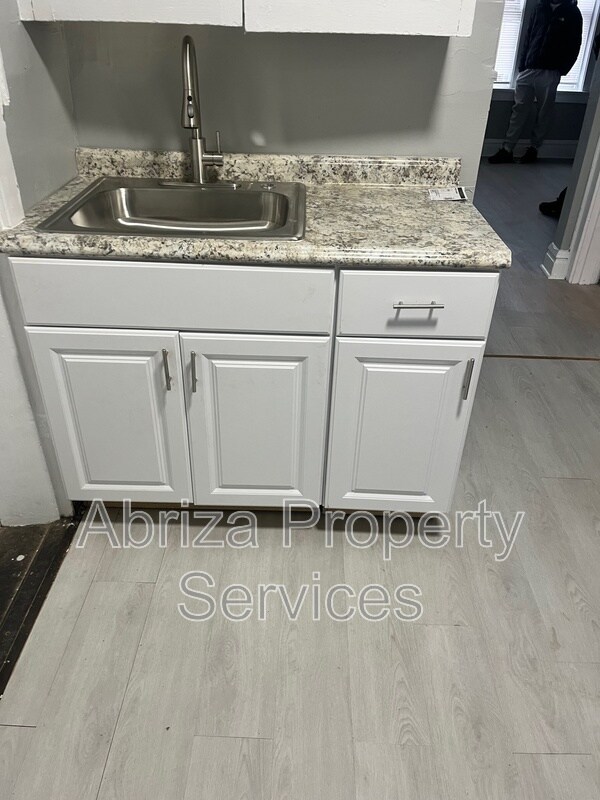 Photo - 4215 Neosho St Unit 103