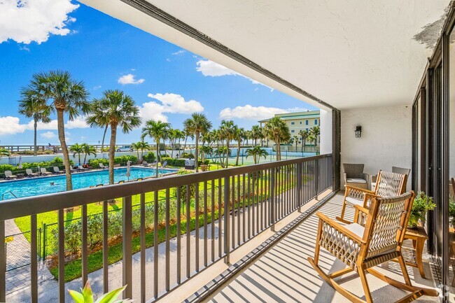 Building Photo - Oceanview 2 BR 2 BA in Vero Beach Turnkey ... Unit #208 Rental